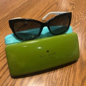 *New* KATE SPADE Johanna sunglasses